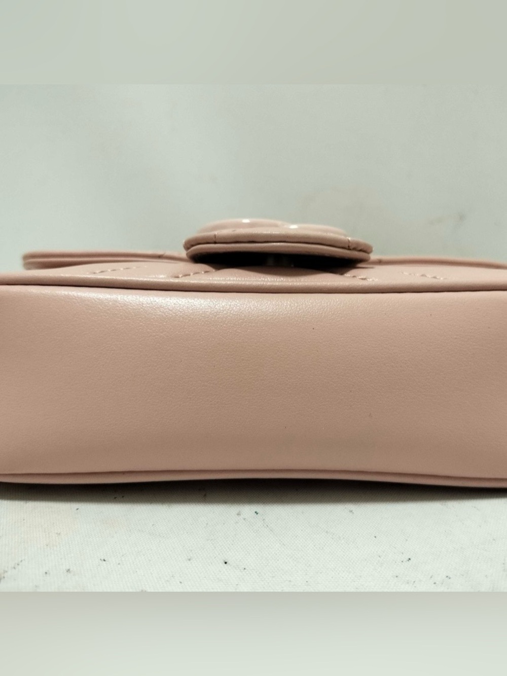 Gucci GG Marmont Super Mini Monochrome Matelassé Leather Shoulder Bag - Picture 8 of 10
